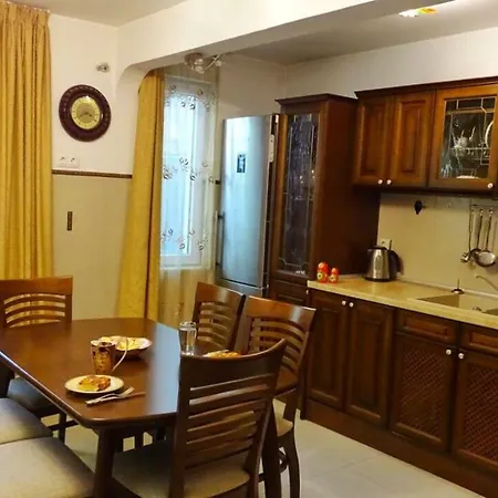 Apartment Kafedral Varna