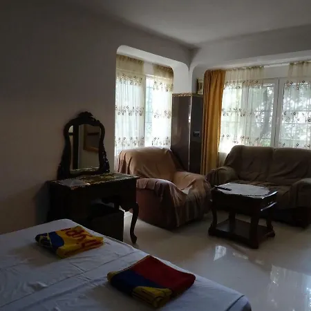 Kafedral Apartment