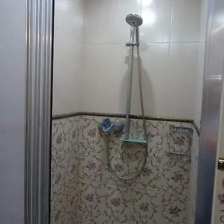 Kafedral * וארנה